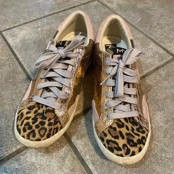 Mark Nason The Stellar Winnie Sneaker - Picture 2 of 4